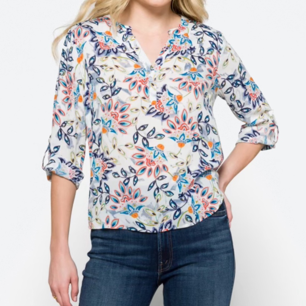 Danielrainn Koda Split Neck Top - image 6